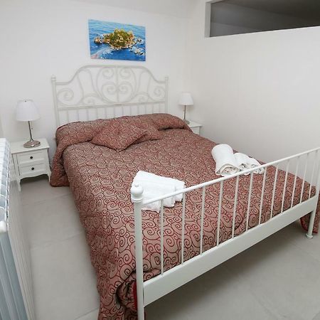 Corso Umberto Piazza Duomo Leilighet Taormina Eksteriør bilde