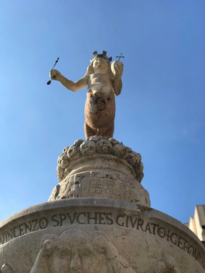 Corso Umberto Piazza Duomo Leilighet Taormina Eksteriør bilde